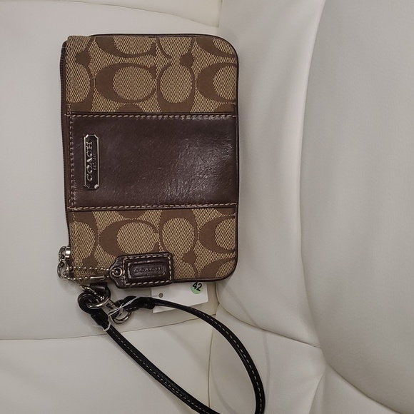 Coach Signature Brown Wristlet - Picture 4 of 8